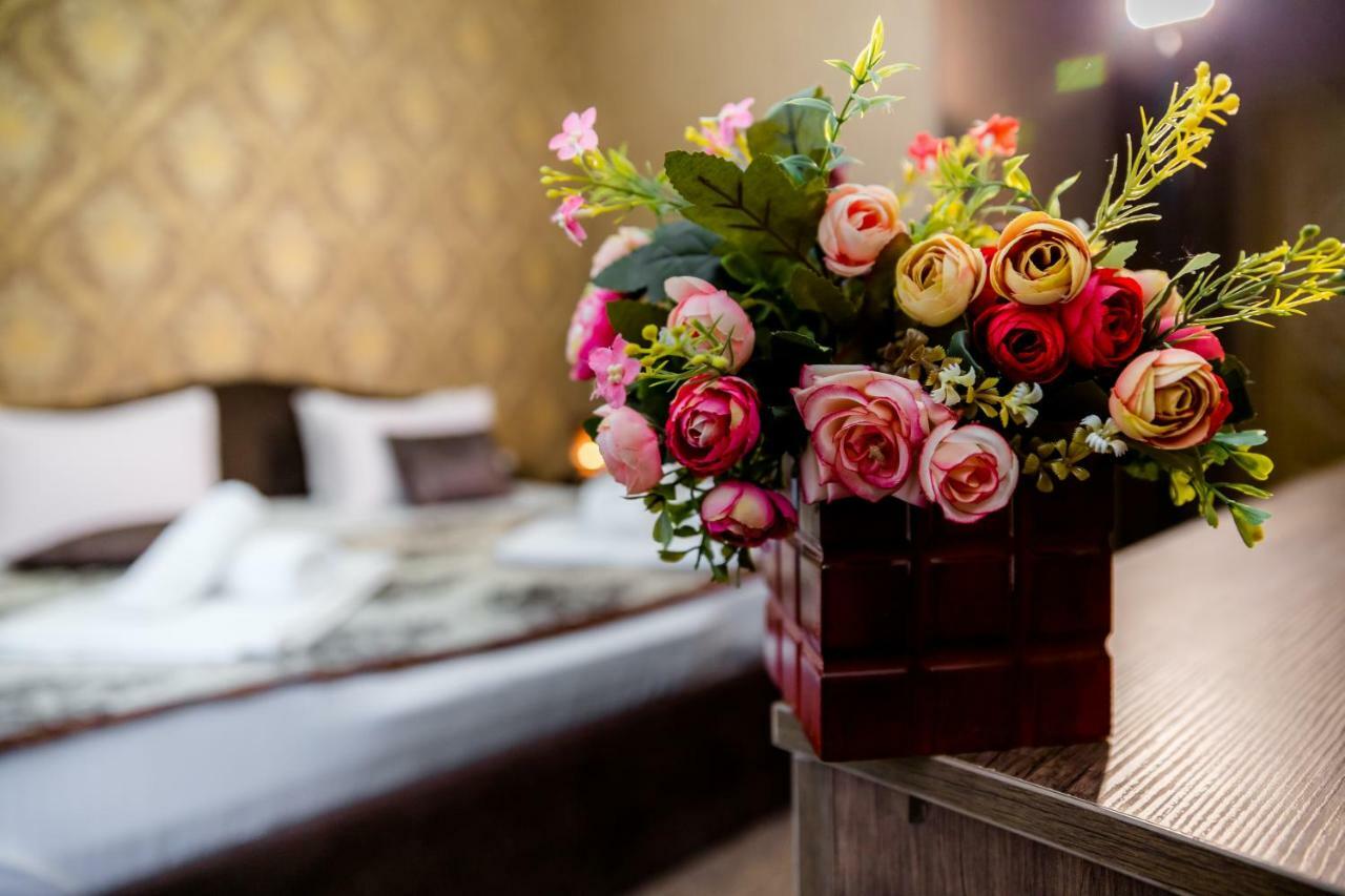 Hotel Makona ティビリシ エクステリア 写真