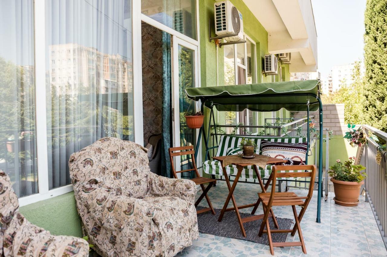 Hotel Makona ティビリシ エクステリア 写真