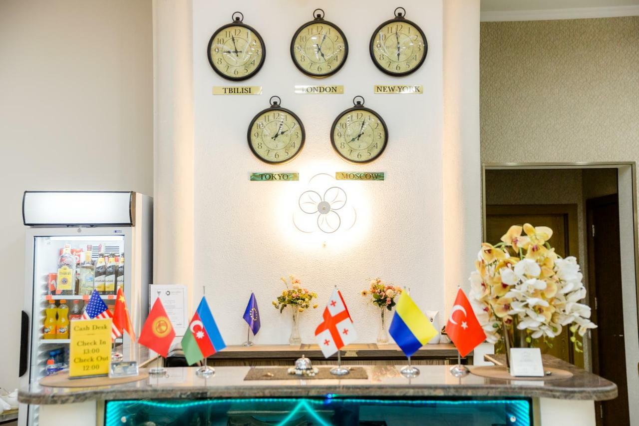 Hotel Makona ティビリシ エクステリア 写真